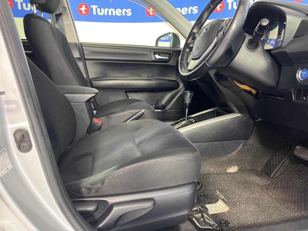 Photo '16' of Toyota Corolla