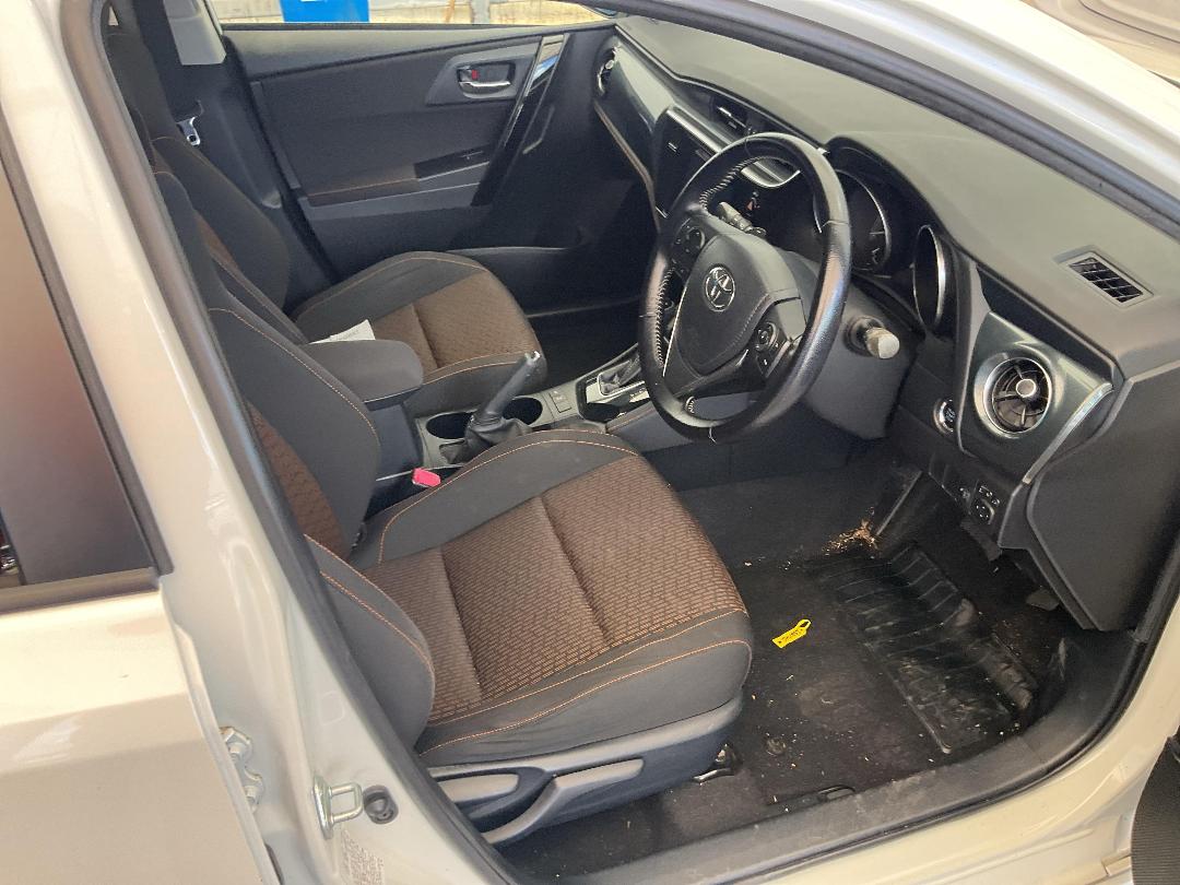 Photo '15' of Toyota Corolla Levin SX