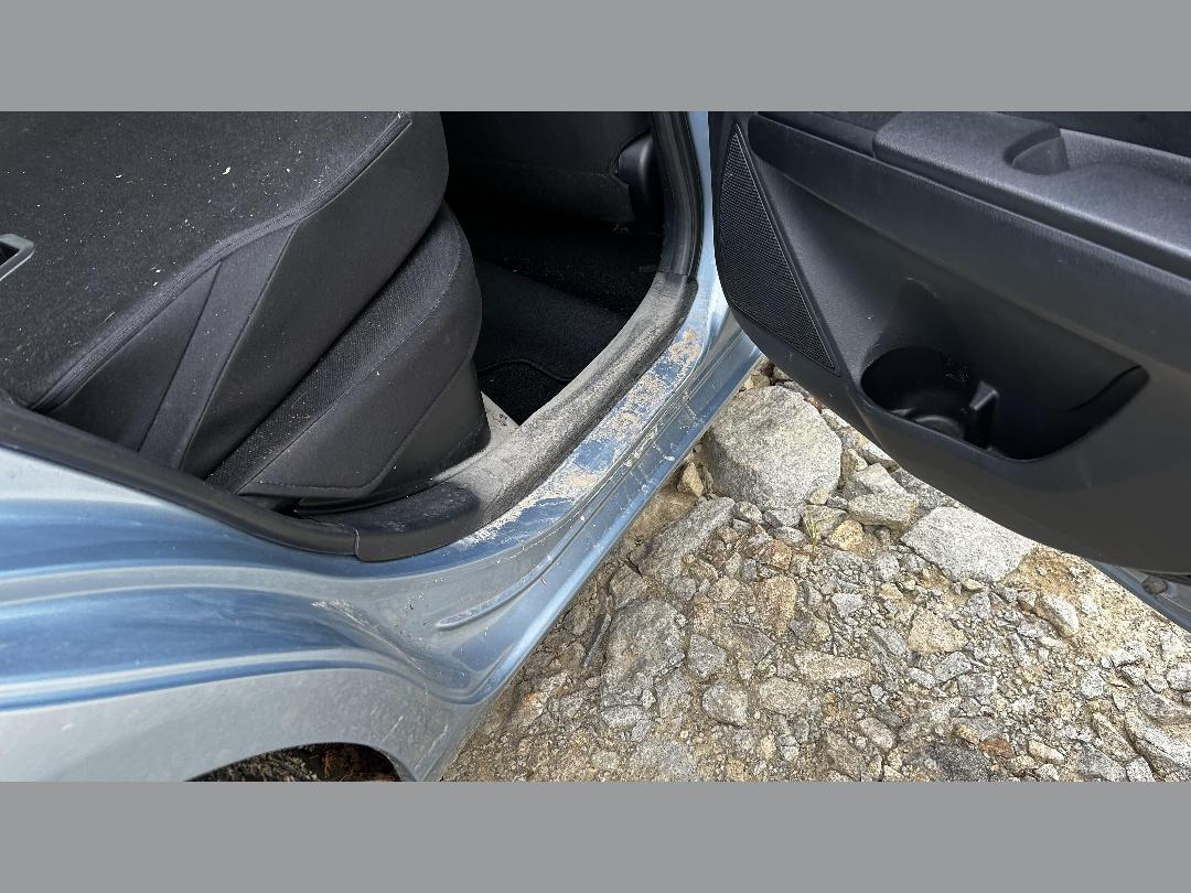 Photo '6' of Toyota Corolla Fielder Hybrid Photo '6' of Toyota Corolla Fielder Hybrid