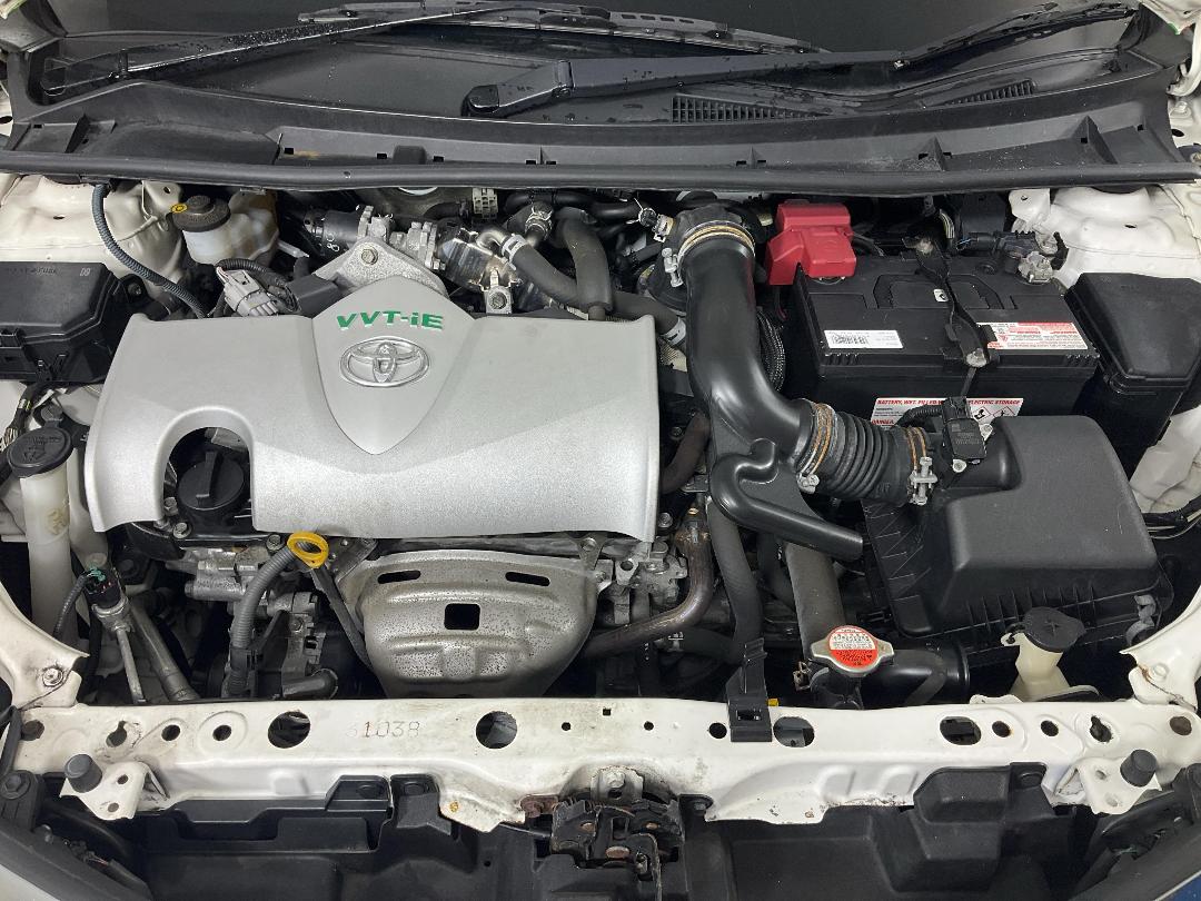 Photo '13' of Toyota Corolla