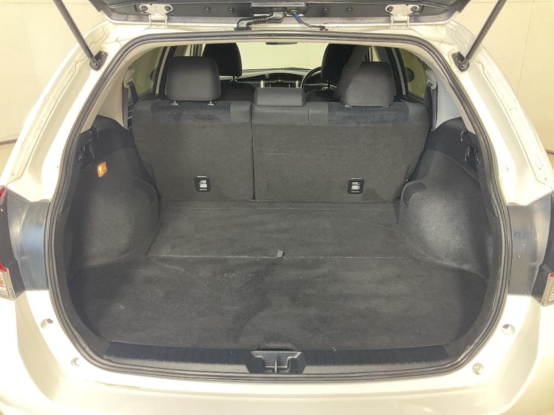 Photo '14' of Toyota Corolla