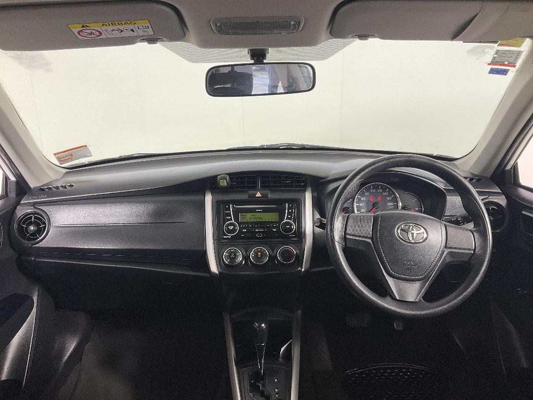 Photo '17' of Toyota Corolla