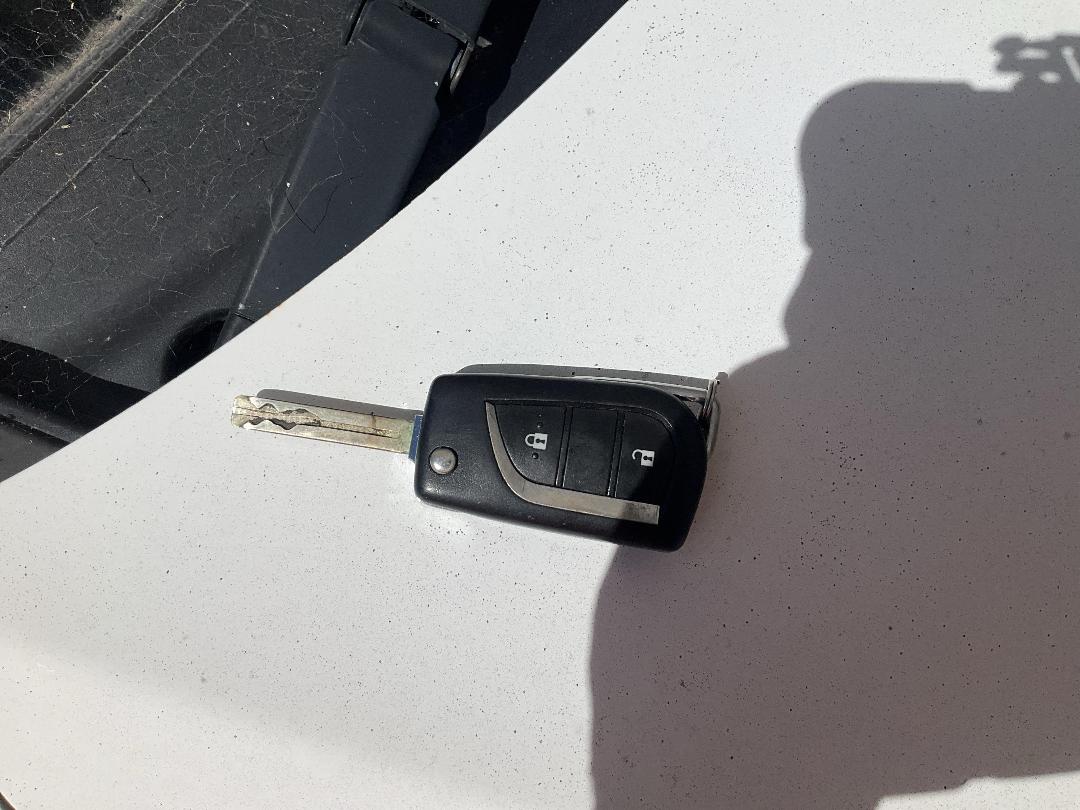 Photo '7' of Toyota Corolla GX Photo '7' of Toyota Corolla GX