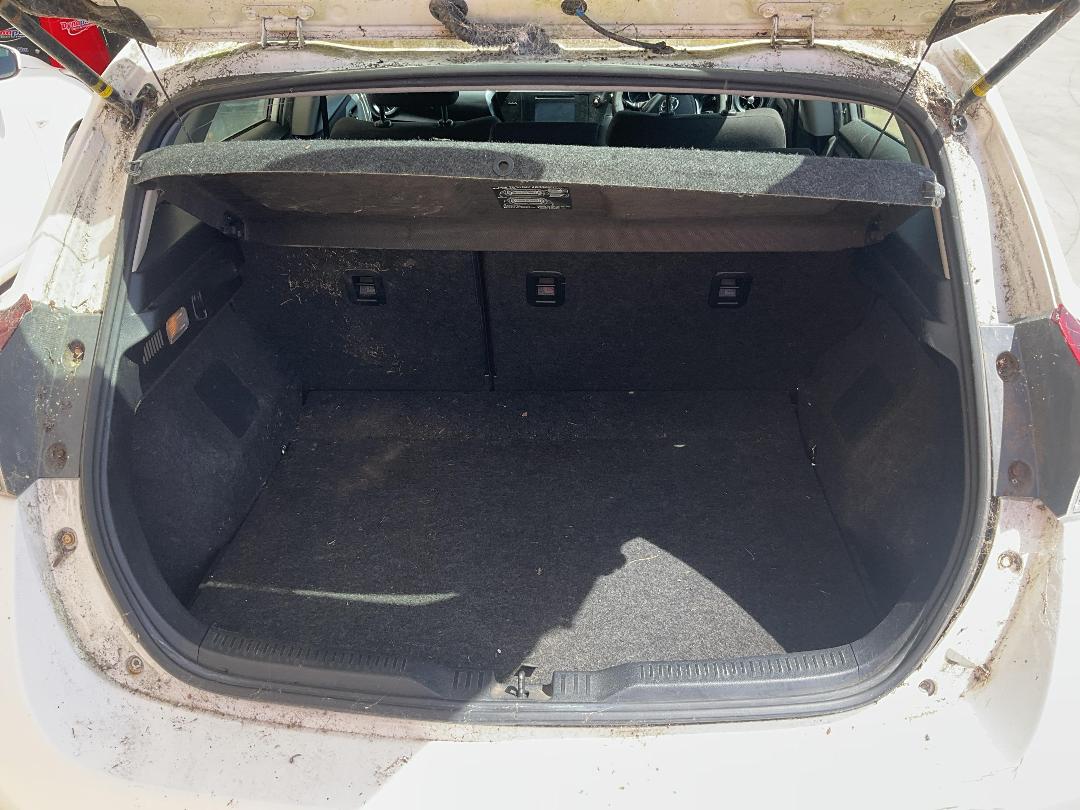 Photo '11' of Toyota Corolla GX Photo '11' of Toyota Corolla GX