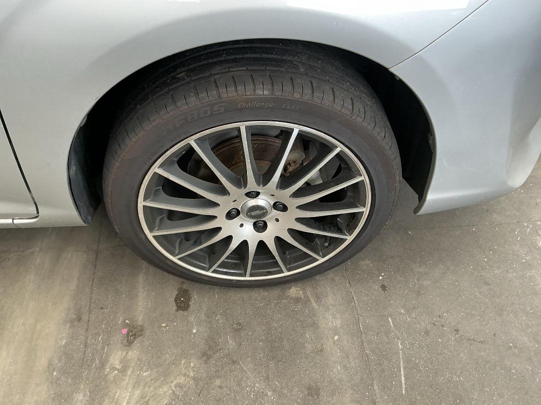 Photo '2' of Toyota Corolla Axio Hybrid