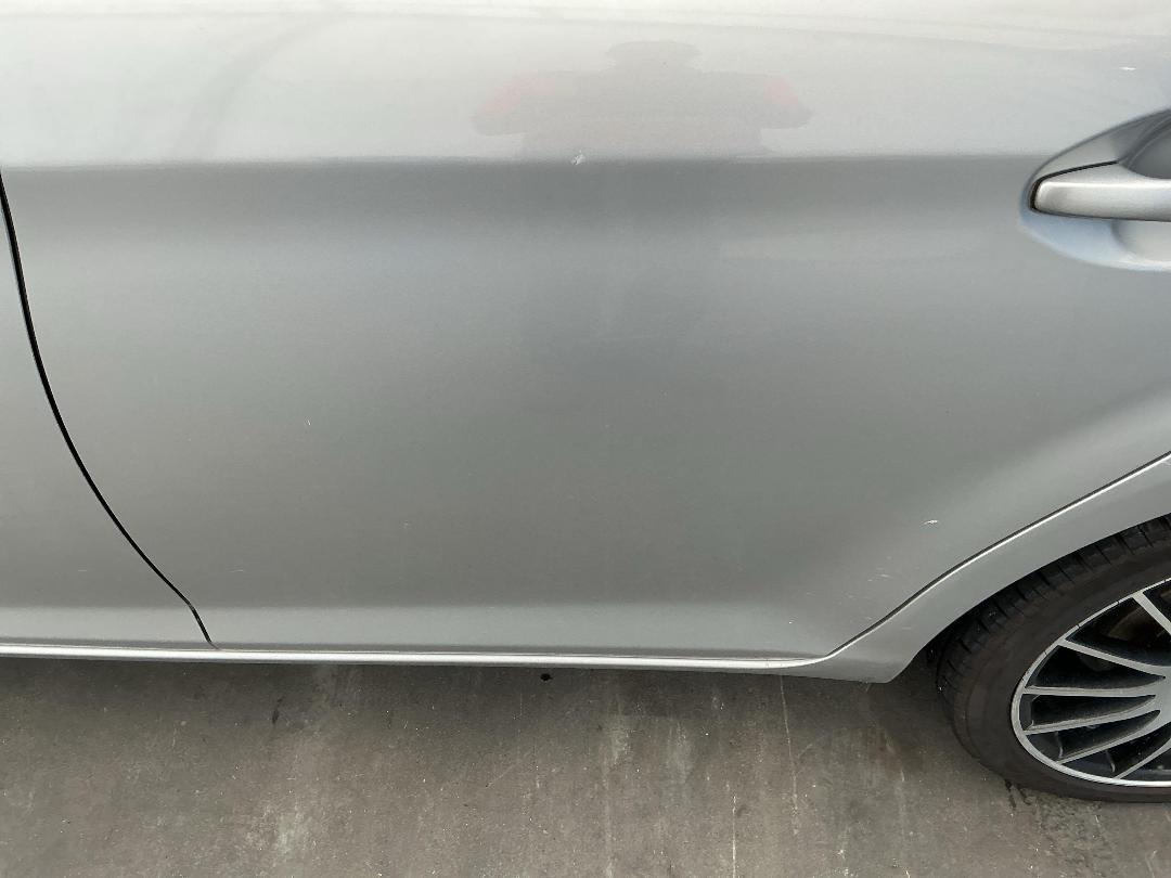 Photo '8' of Toyota Corolla Axio Hybrid