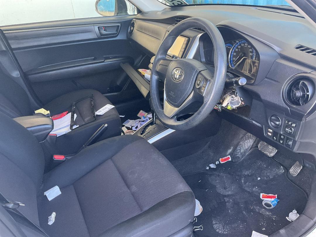 Photo '8' of Toyota Corolla Fielder Photo '8' of Toyota Corolla Fielder