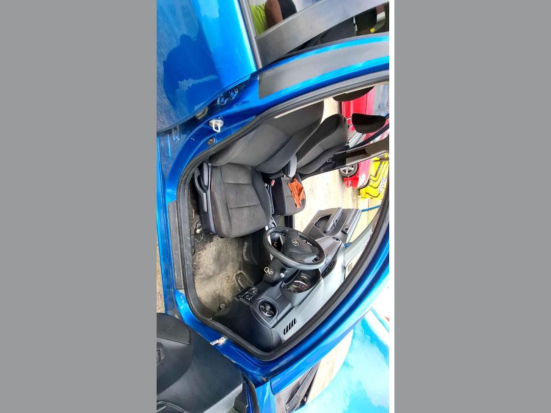 Photo '12' of Toyota Corolla Fielder