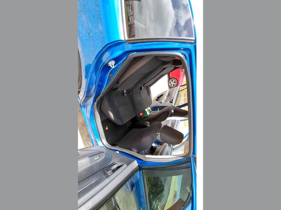 Photo '13' of Toyota Corolla Fielder