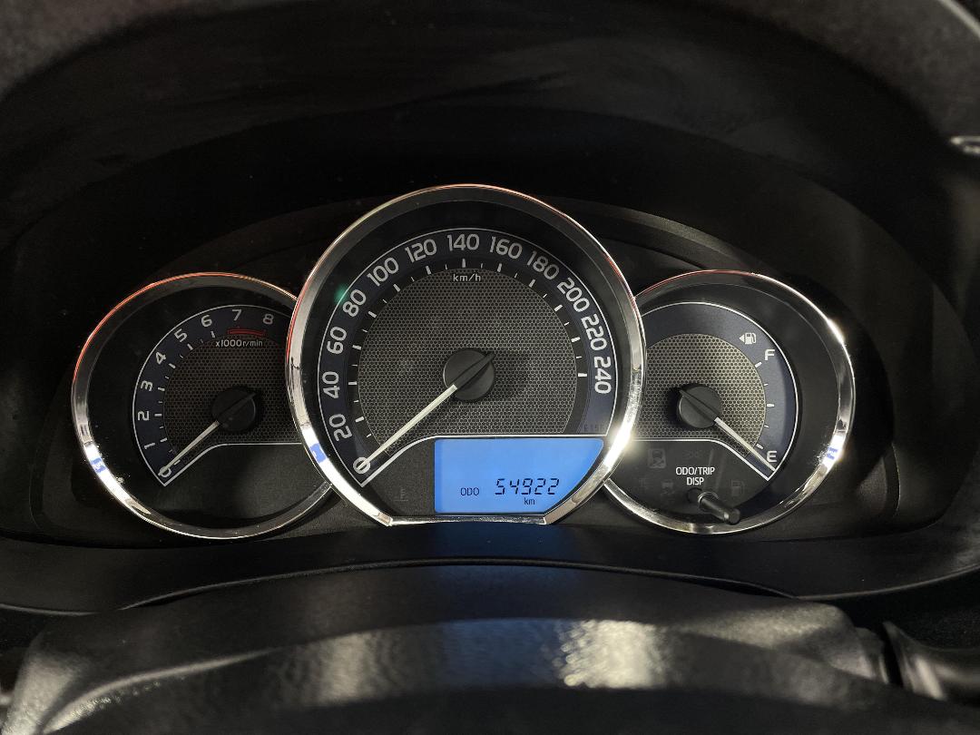 Photo '21' of Toyota Corolla Photo '21' of Toyota Corolla