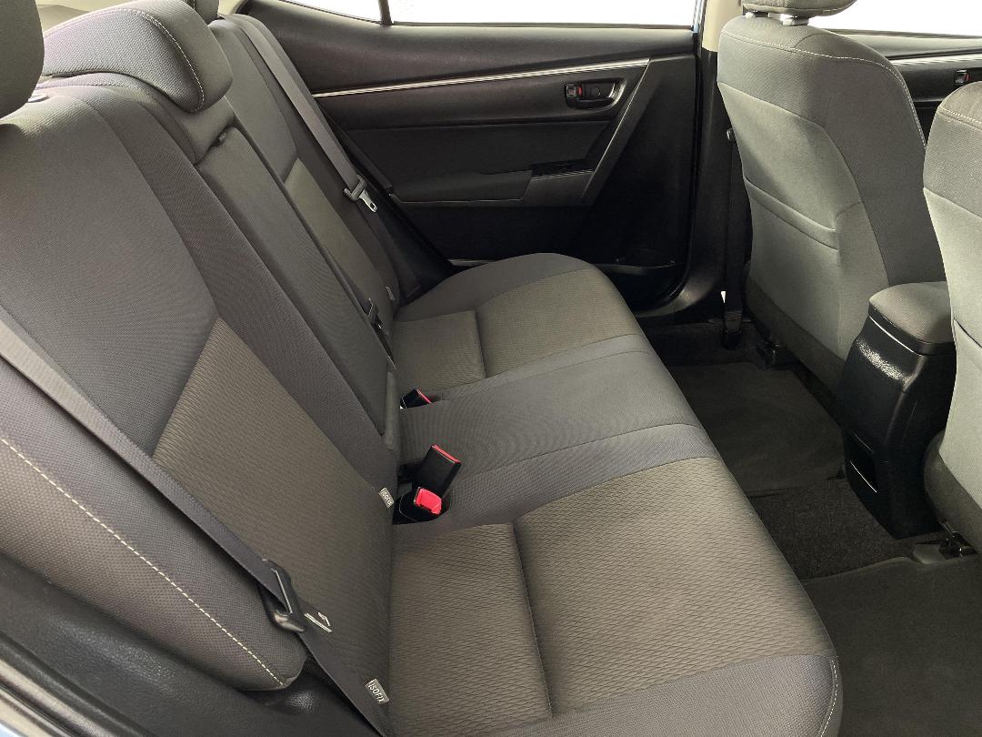 Photo '20' of Toyota Corolla Photo '20' of Toyota Corolla