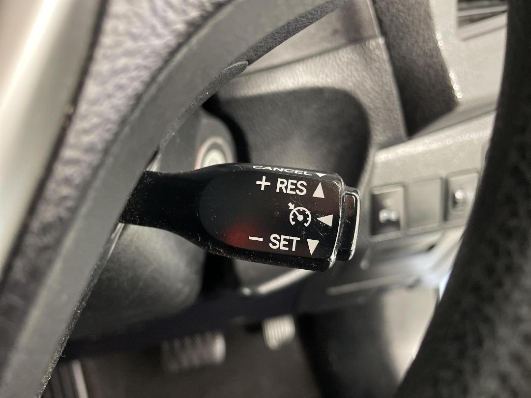 Photo '23' of Toyota Corolla Photo '23' of Toyota Corolla