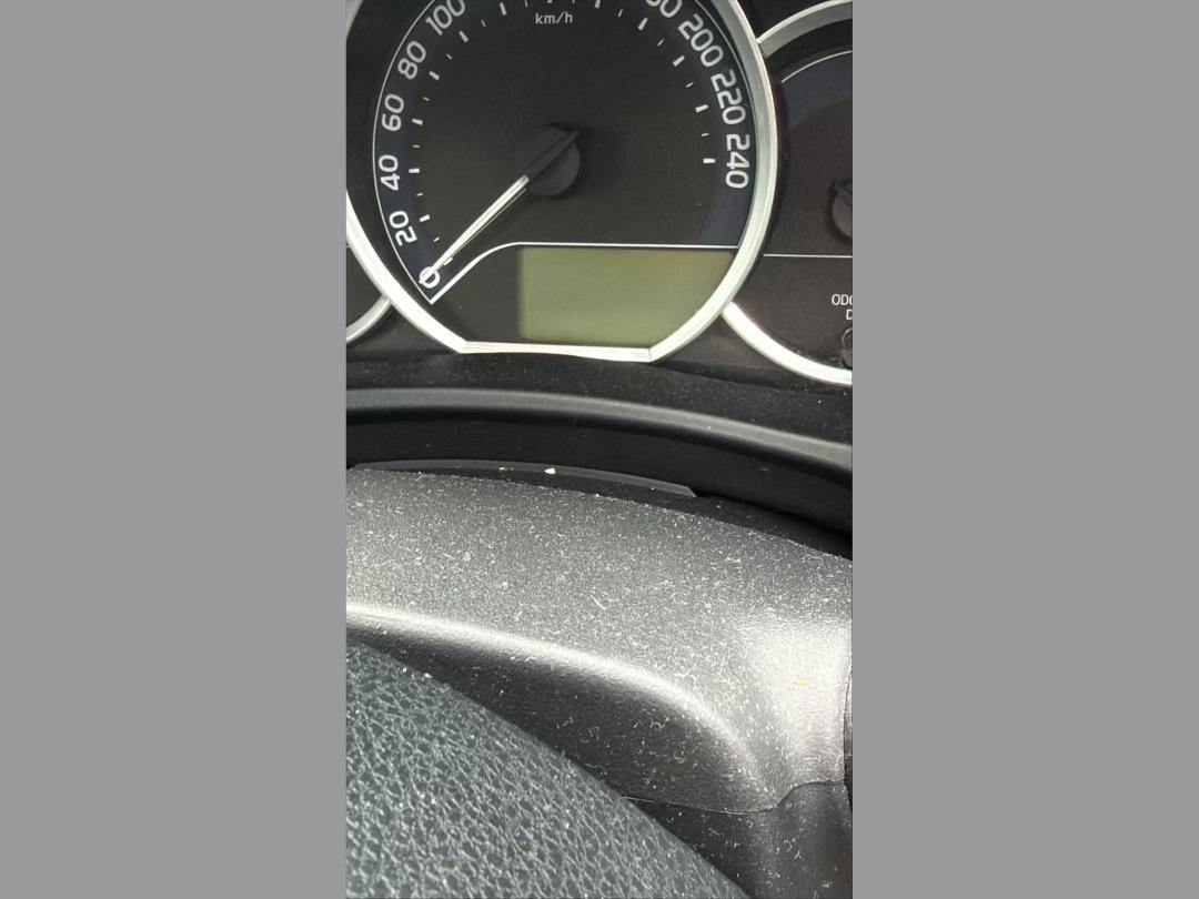 Photo '7' of Toyota Corolla GX Photo '7' of Toyota Corolla GX