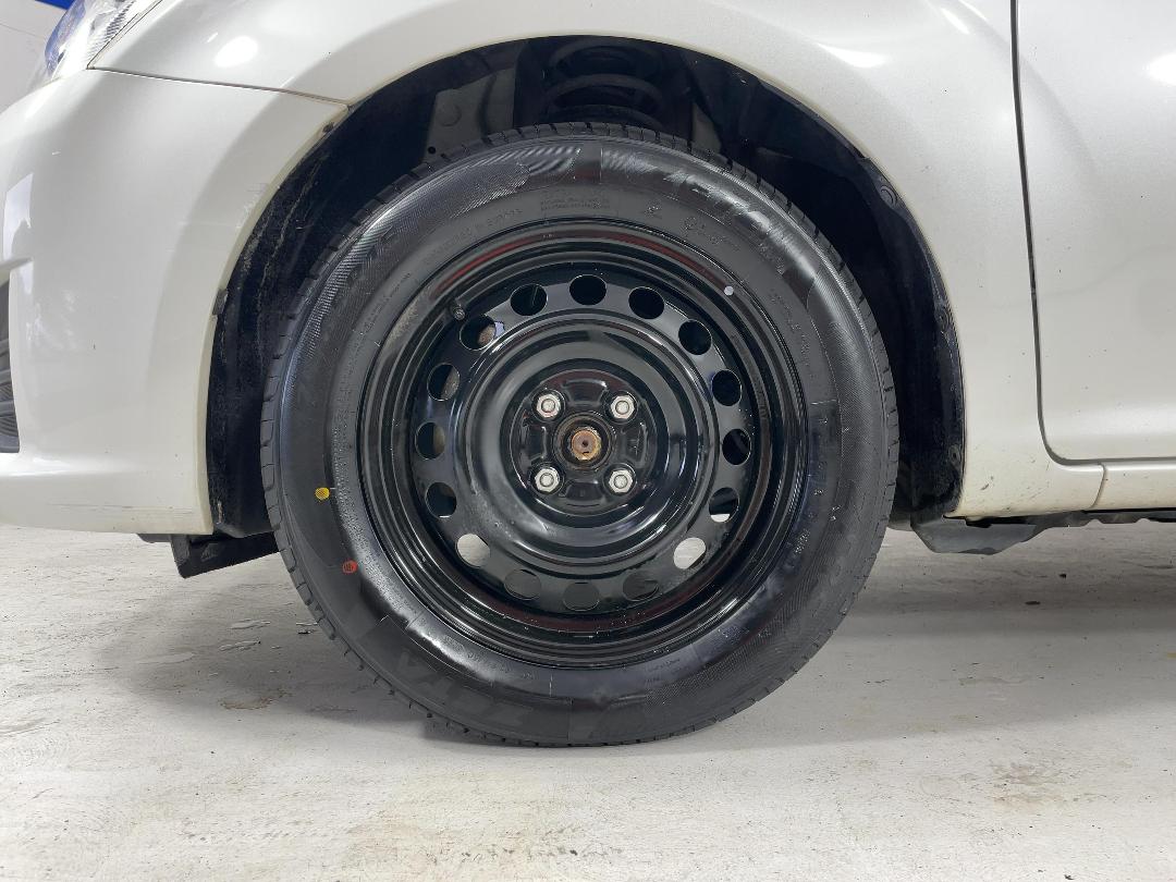 Photo '10' of Toyota Corolla