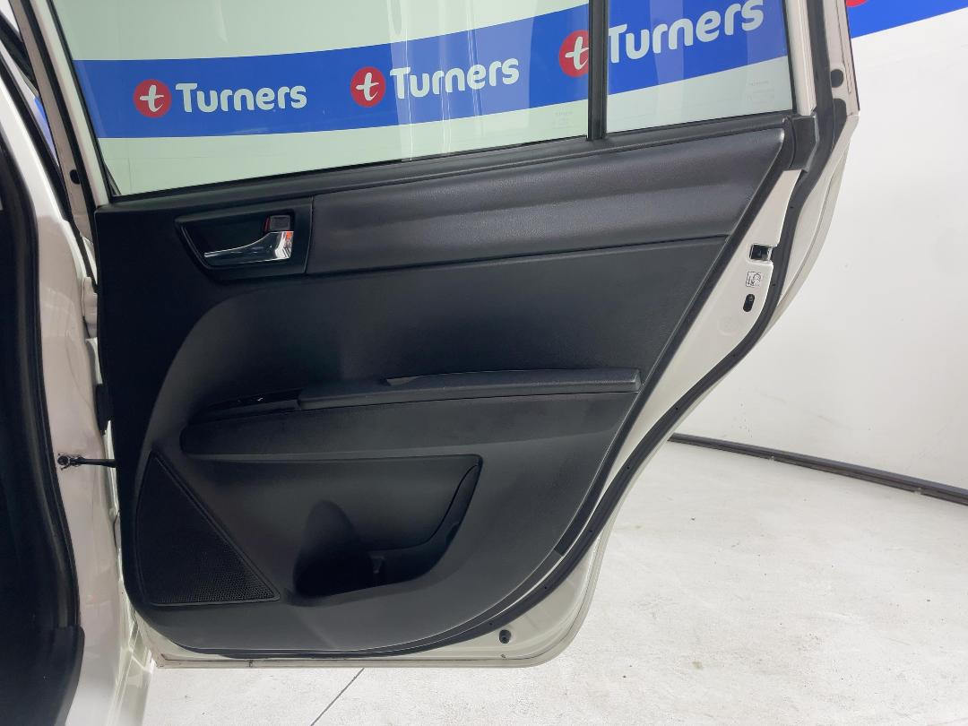 Photo '19' of Toyota Corolla