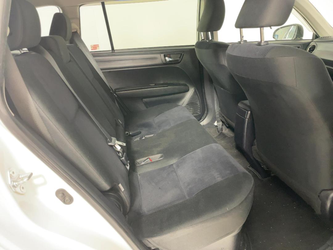 Photo '20' of Toyota Corolla