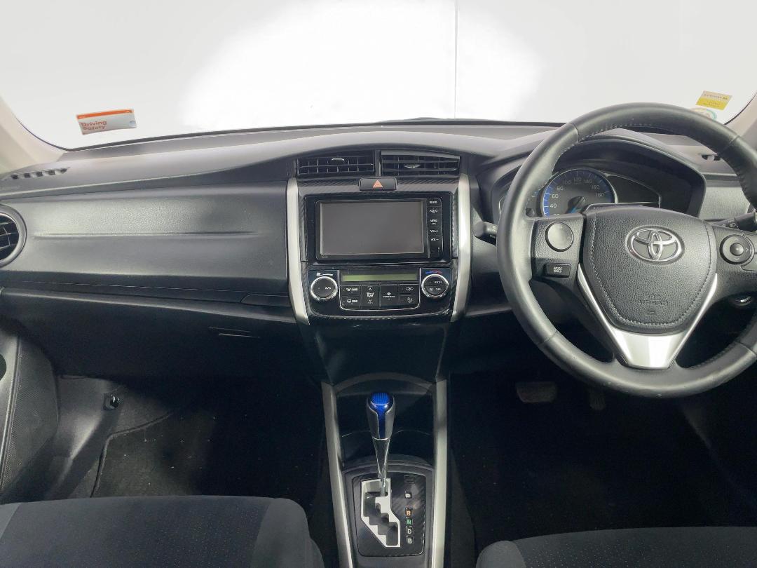 Photo '17' of Toyota Corolla