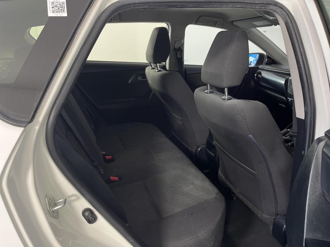 Photo '20' of Toyota Corolla