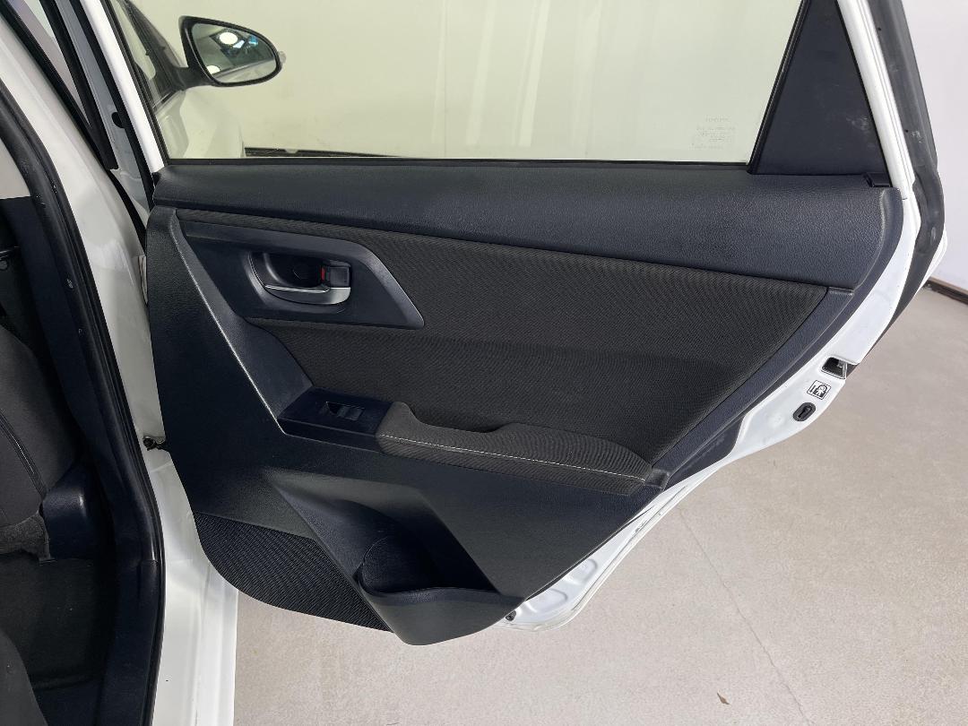 Photo '19' of Toyota Corolla