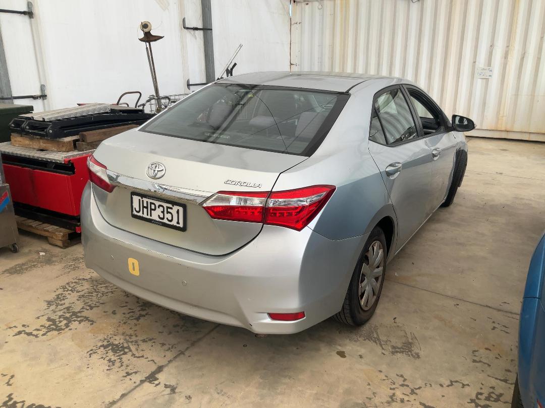 Photo '6' of Toyota Corolla GX