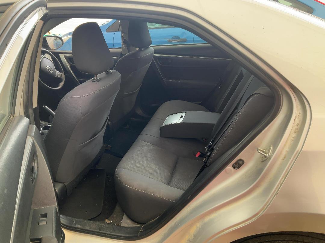 Photo '8' of Toyota Corolla GX