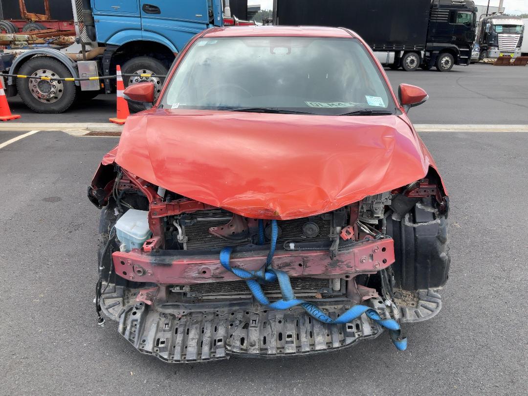 Photo '2' of Toyota Corolla Fielder