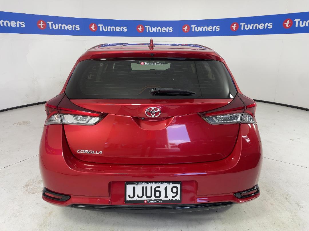 Photo '6' of Toyota Corolla