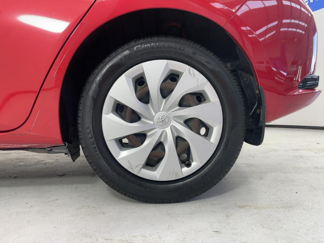 Photo '11' of Toyota Corolla