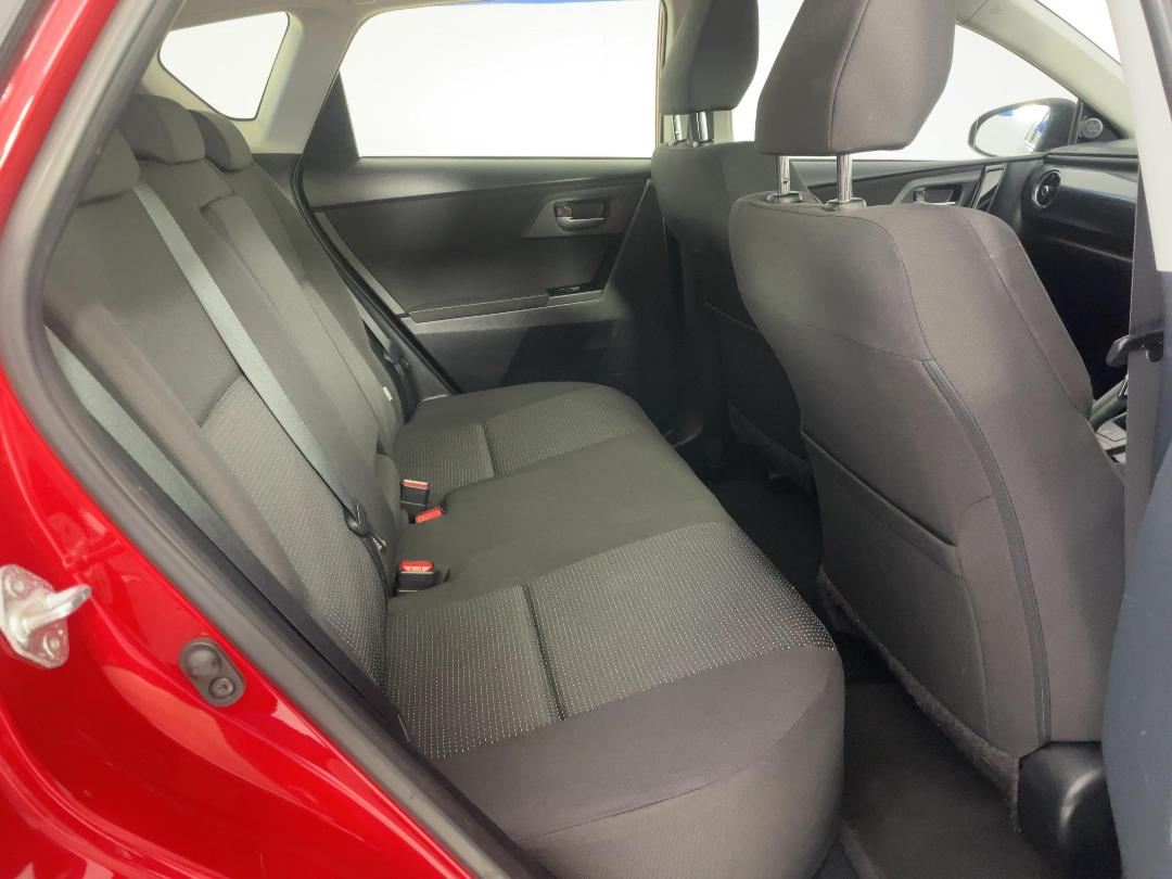 Photo '20' of Toyota Corolla