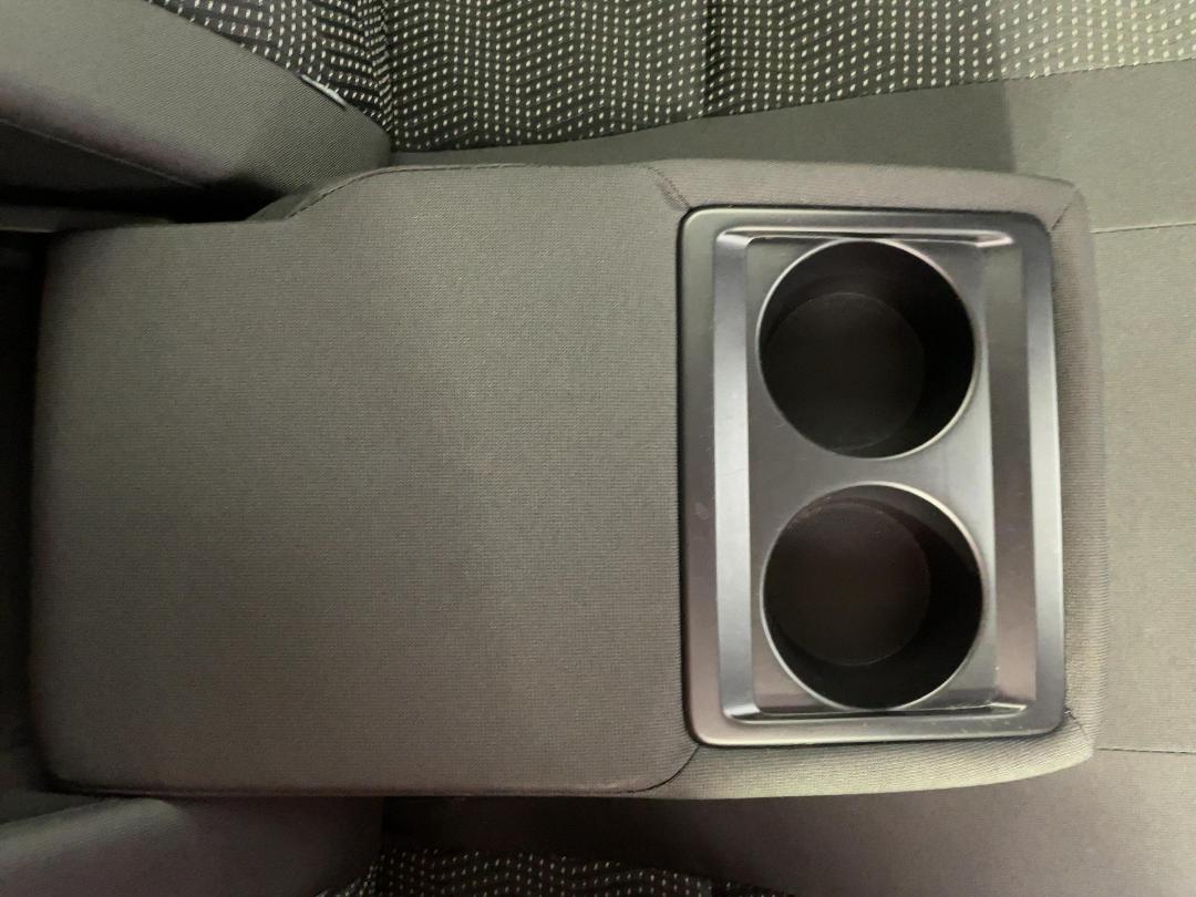 Photo '24' of Toyota Corolla