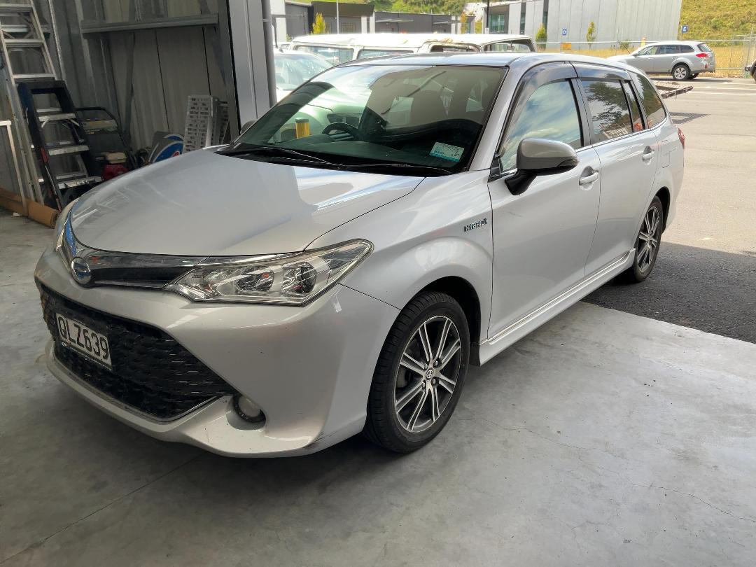 Photo '3' of Toyota Corolla Fielder