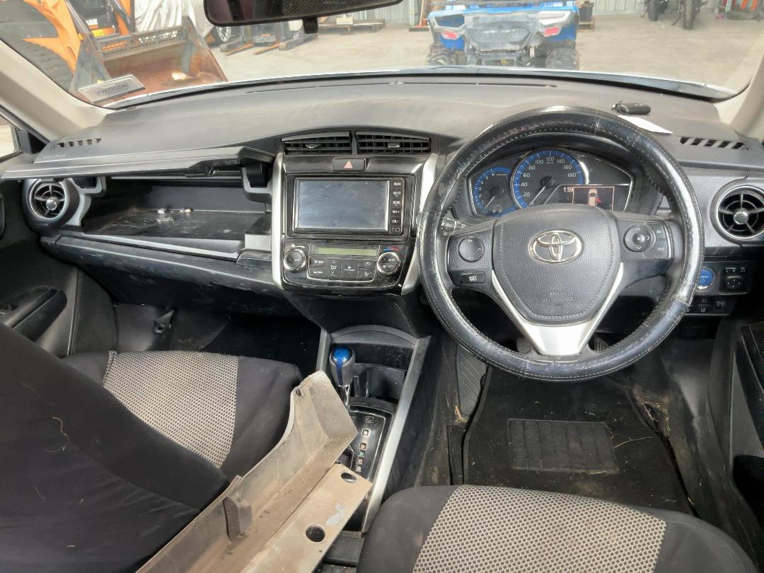 Photo '18' of Toyota Corolla Fielder