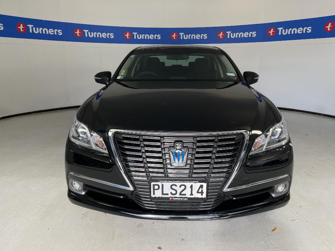 Photo '2' of Toyota Crown