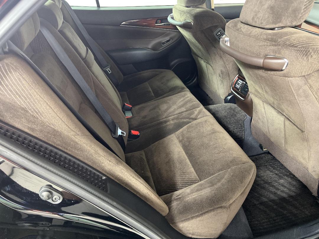 Photo '20' of Toyota Crown