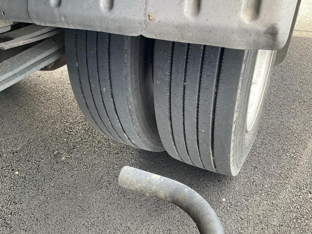 Photo '29' of Toyota Dyna Box Body