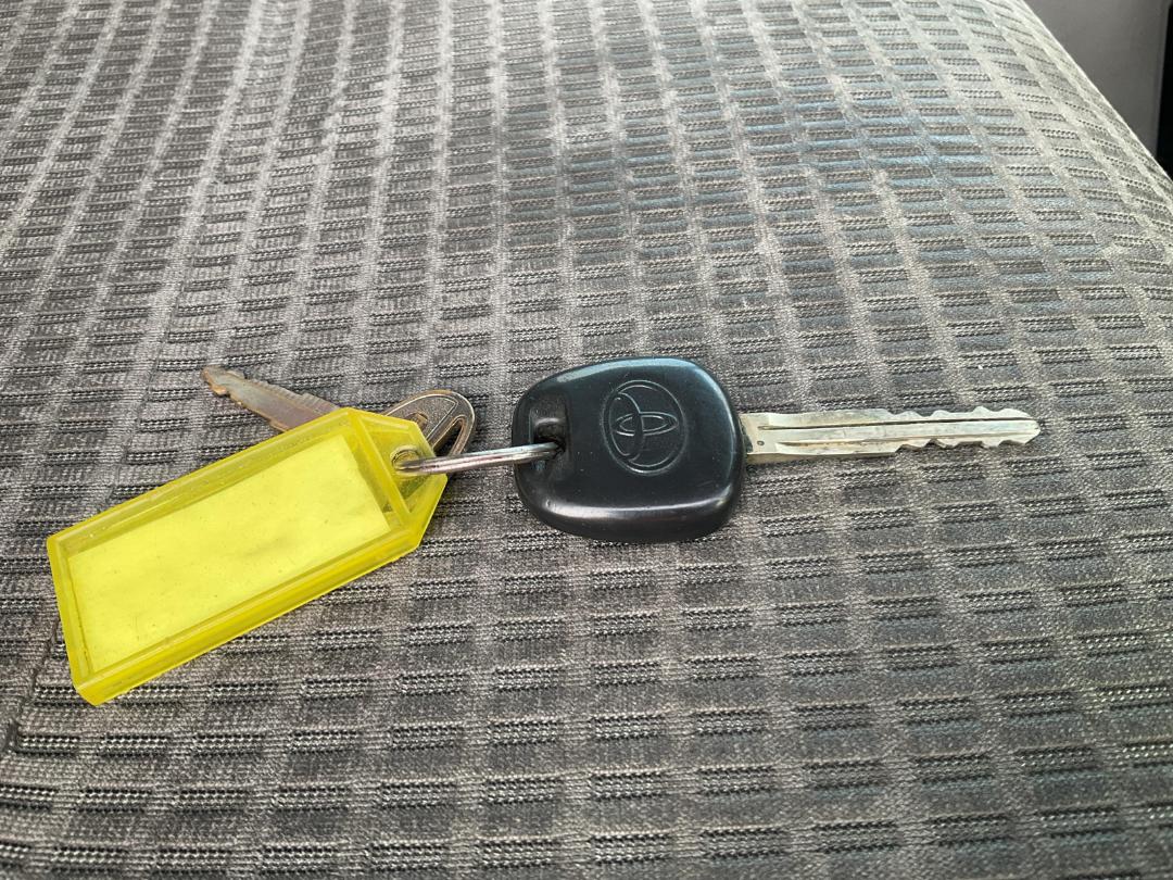 Photo '26' of Toyota Dyna Box Body