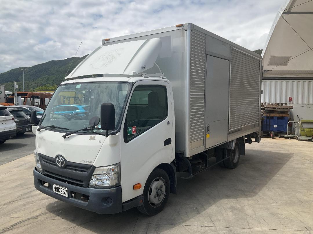 Photo '7' of Toyota Dyna Box Body Photo '7' of Toyota Dyna Box Body