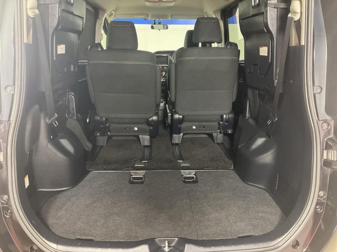 Photo '14' of Toyota Esquire