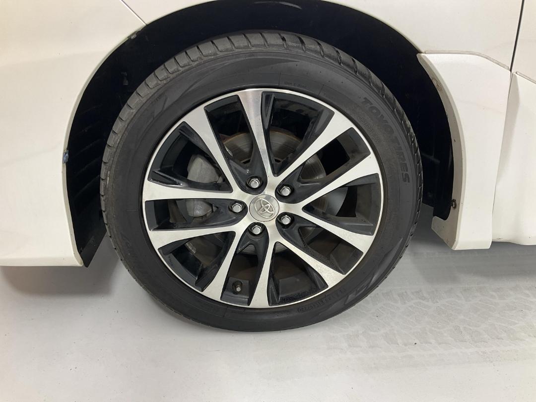 Photo '10' of Toyota Estima Photo '10' of Toyota Estima