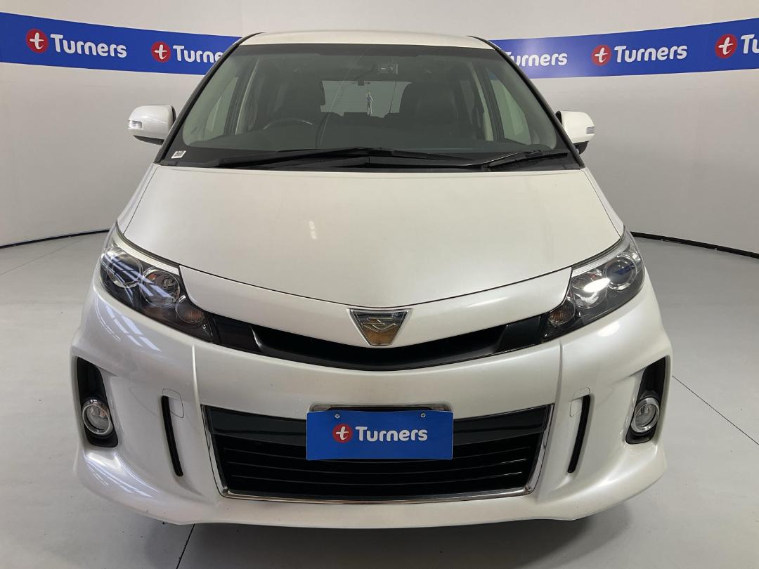 Photo '2' of Toyota Estima Photo '2' of Toyota Estima