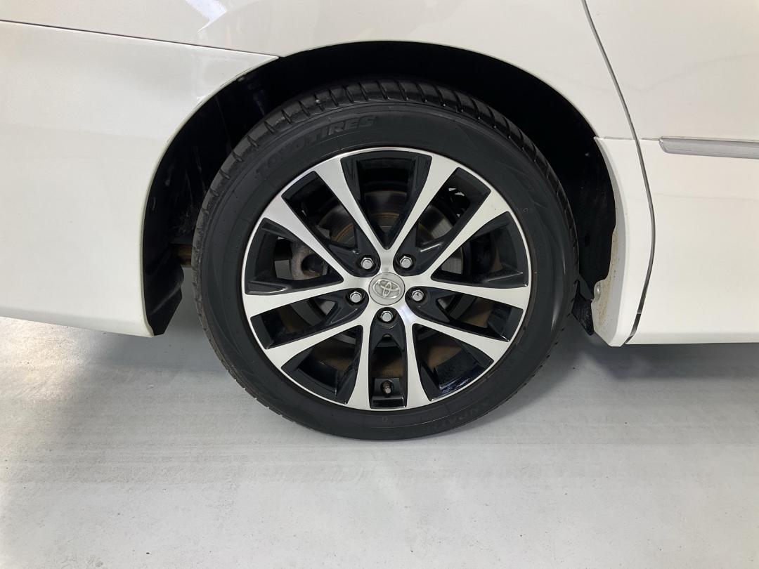 Photo '12' of Toyota Estima Photo '12' of Toyota Estima