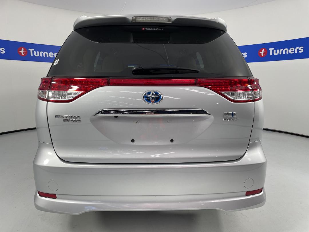 Photo '6' of Toyota Estima