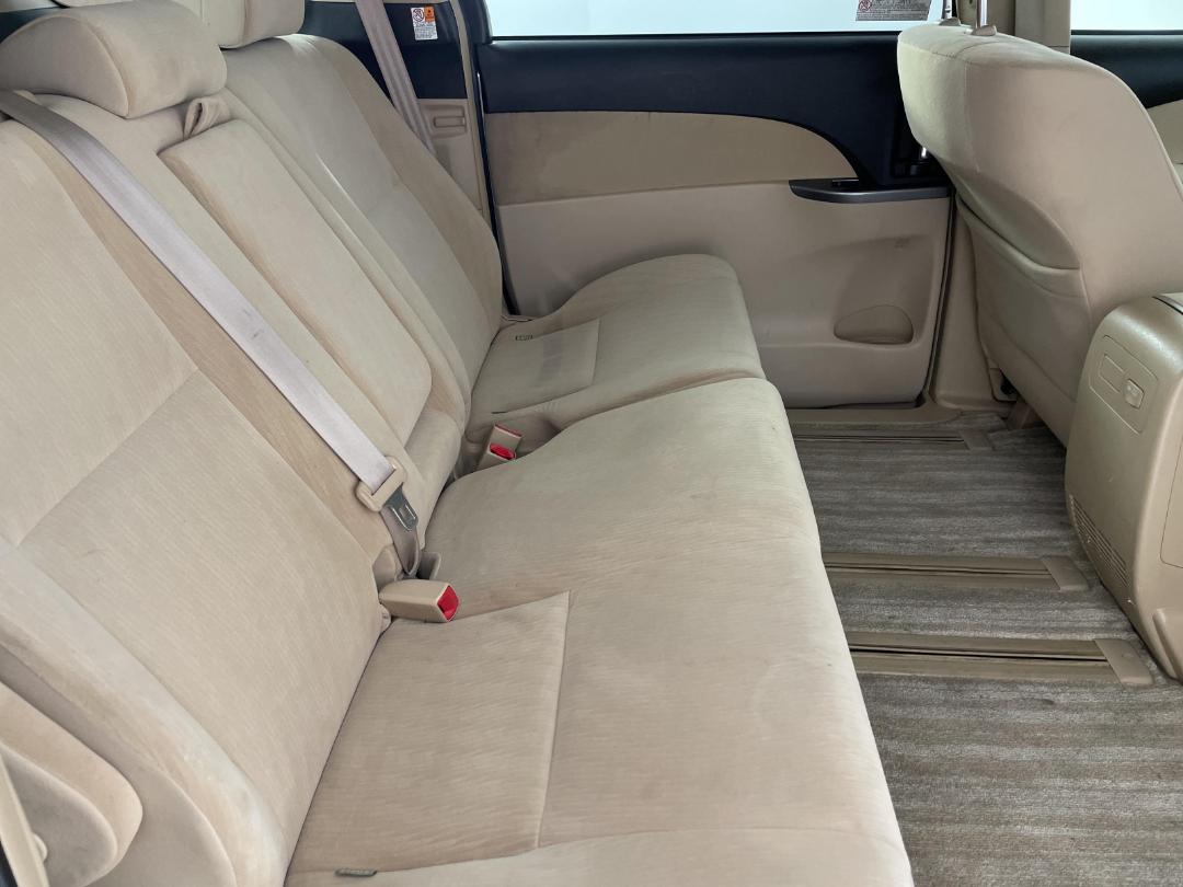 Photo '19' of Toyota Estima