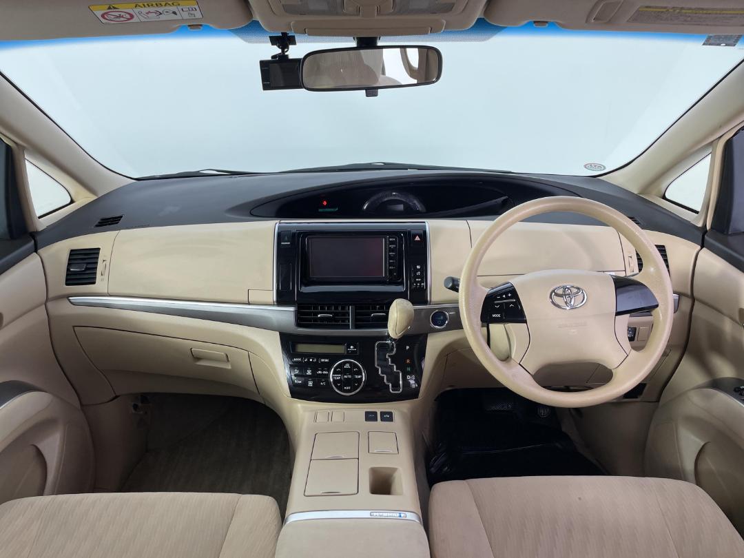 Photo '17' of Toyota Estima