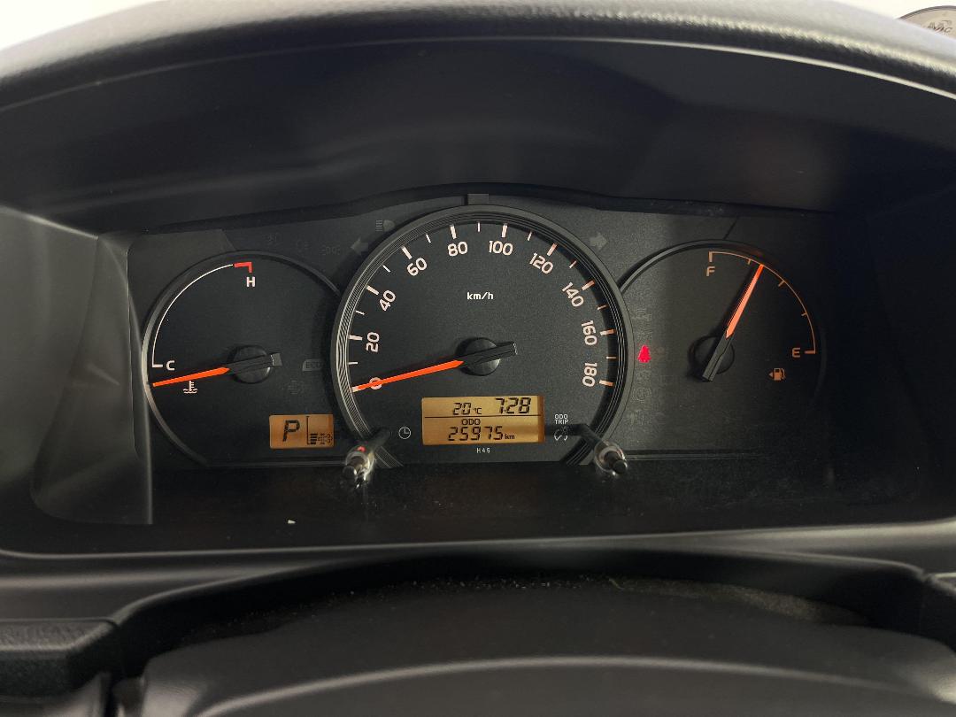 Photo '18' of Toyota Hiace Photo '18' of Toyota Hiace