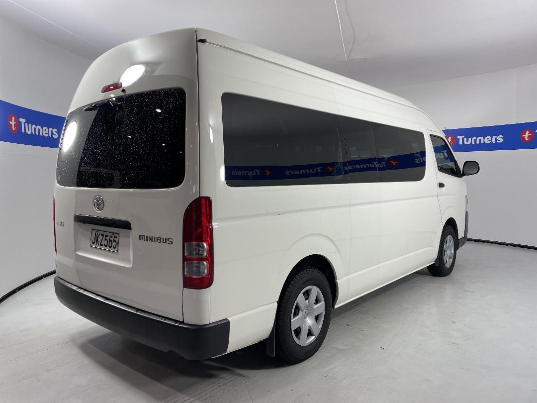 Photo '7' of Toyota Hiace