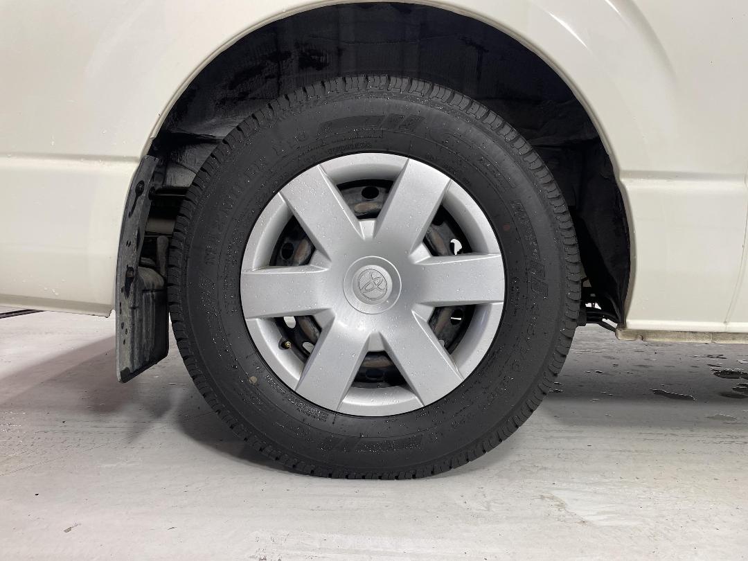 Photo '12' of Toyota Hiace