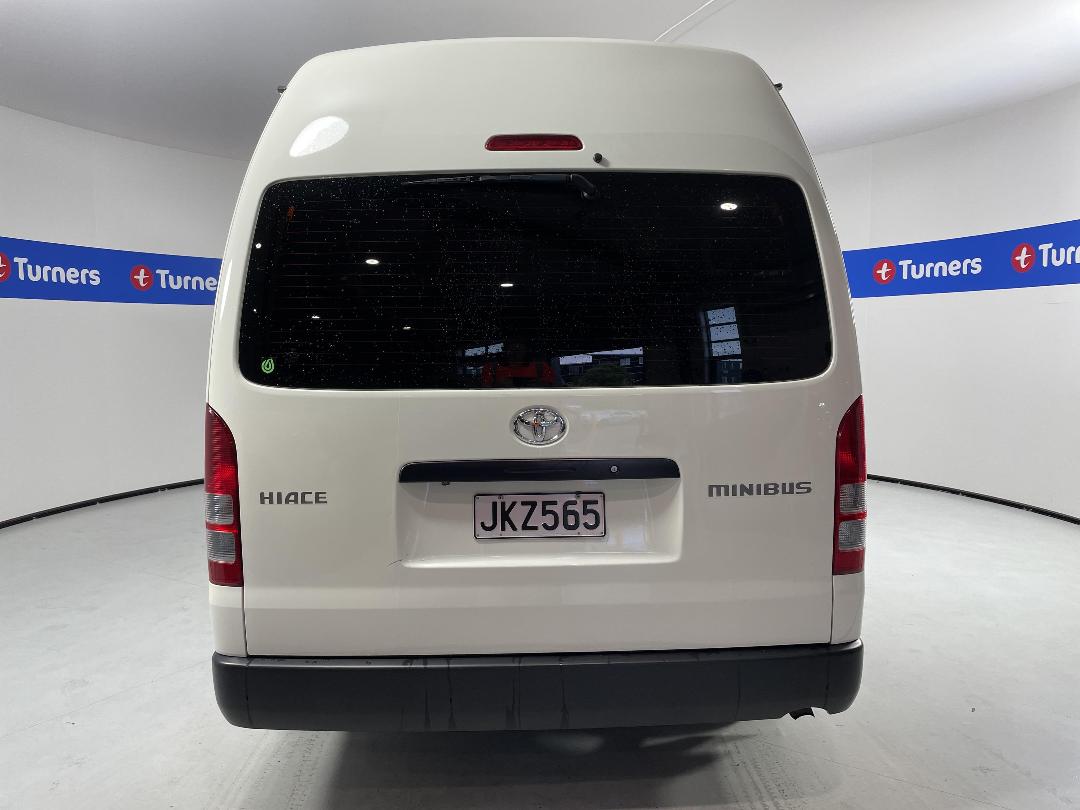 Photo '6' of Toyota Hiace