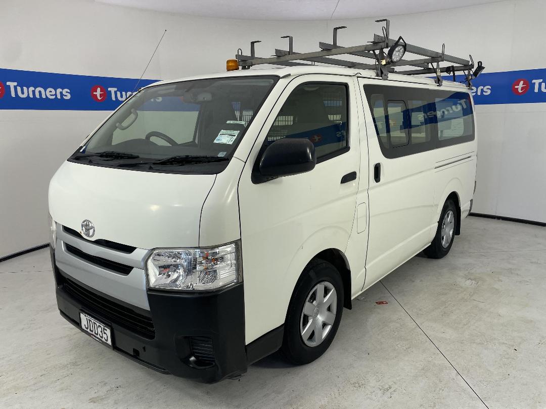 Photo '4' of Toyota Hiace Photo '4' of Toyota Hiace