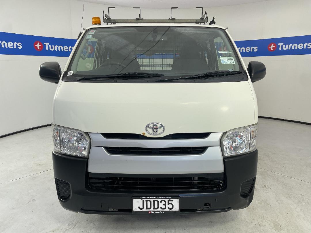 Photo '2' of Toyota Hiace Photo '2' of Toyota Hiace